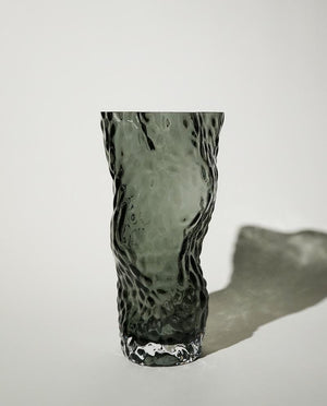 Ostrea ROCK GLASS Vase midnight blue HEIN Studio